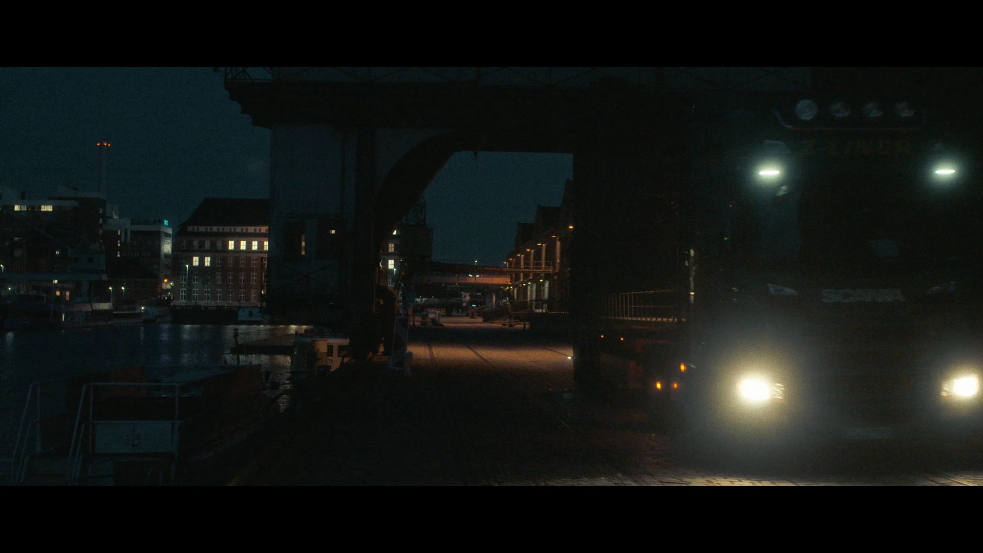 Die Nachtwache — still 5, color grading by Janik Schoebel