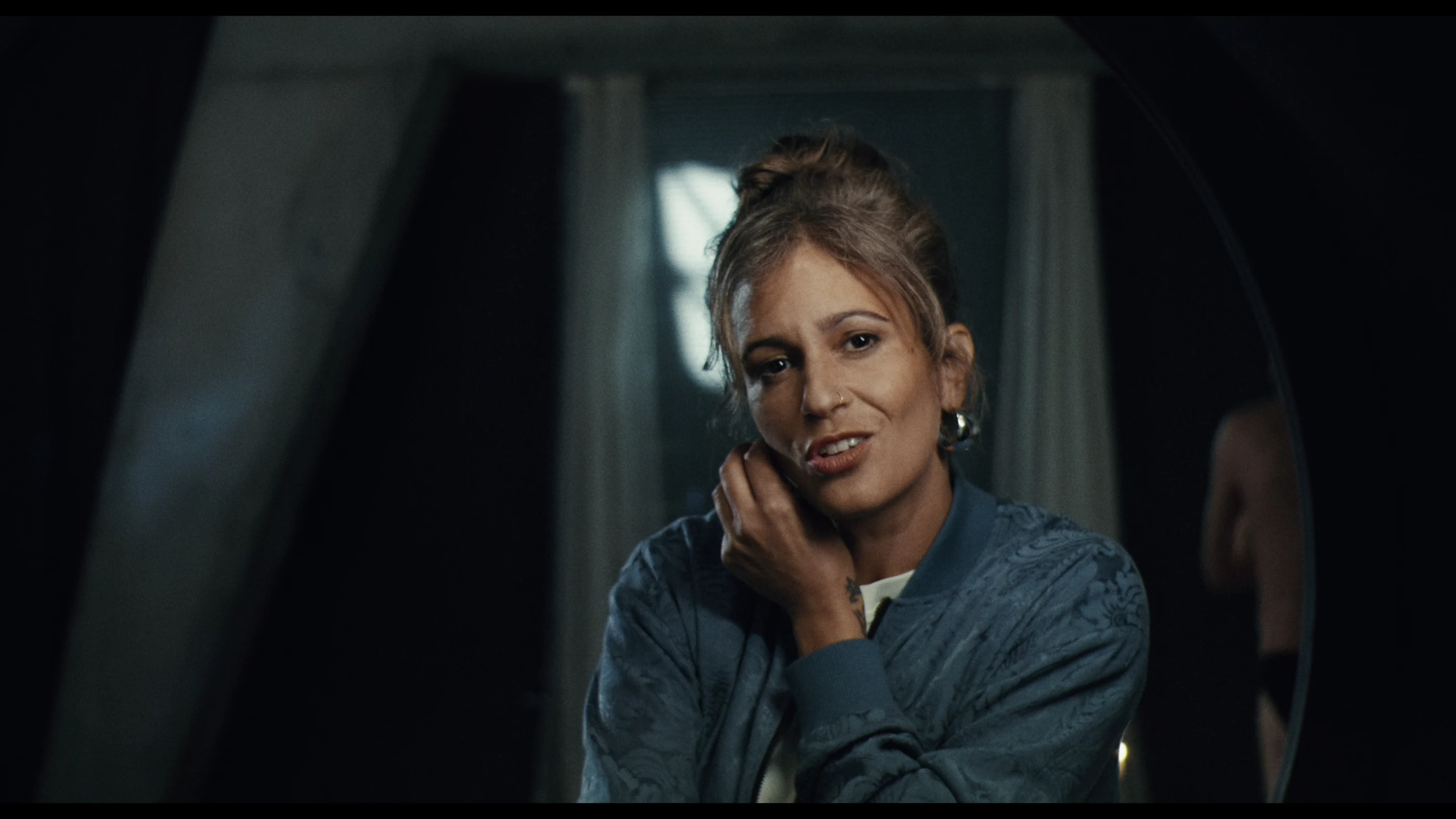 Lies — still 4, color grading by Janik Schoebel