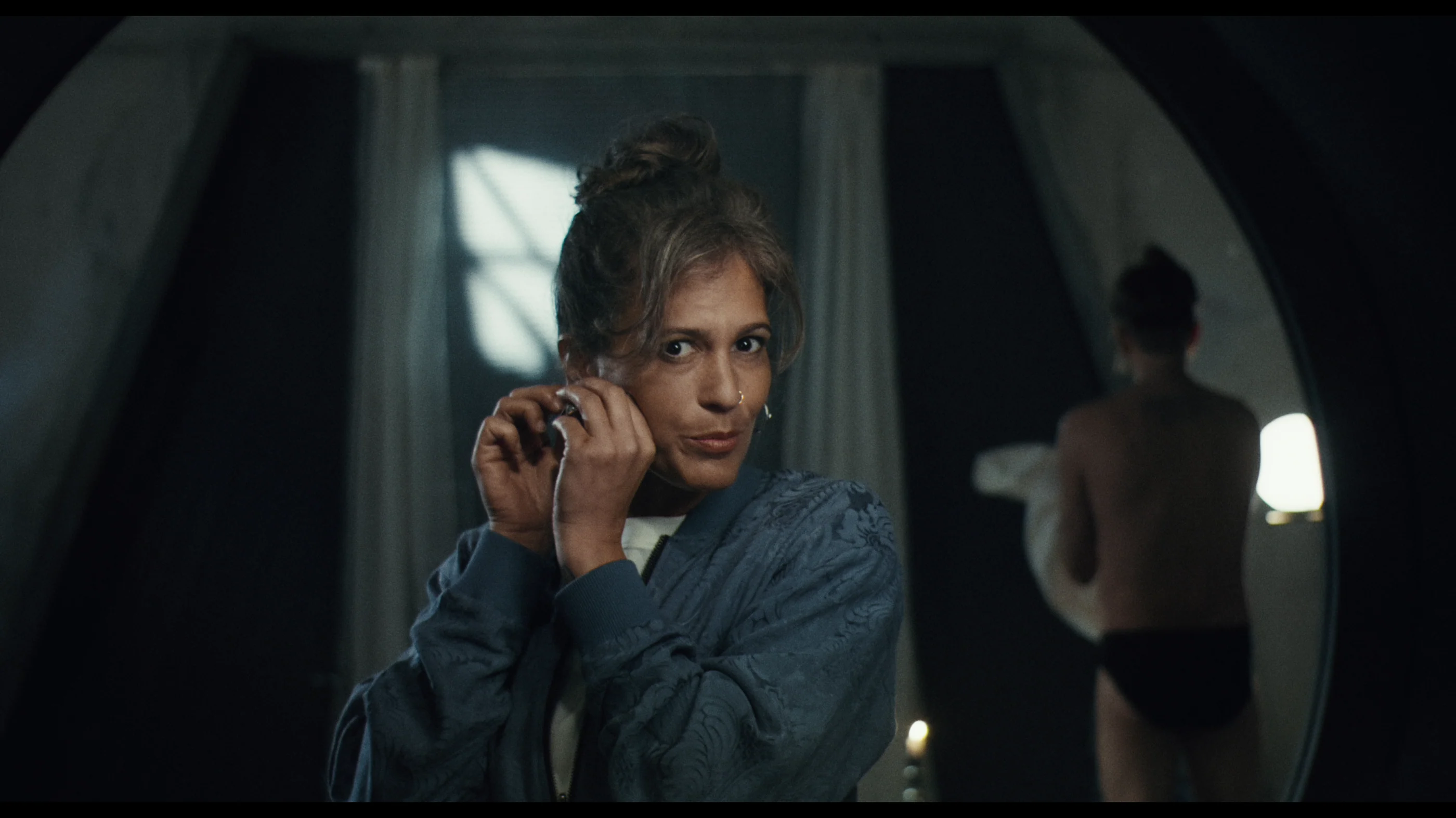 Lies — still 5, color grading by Janik Schoebel