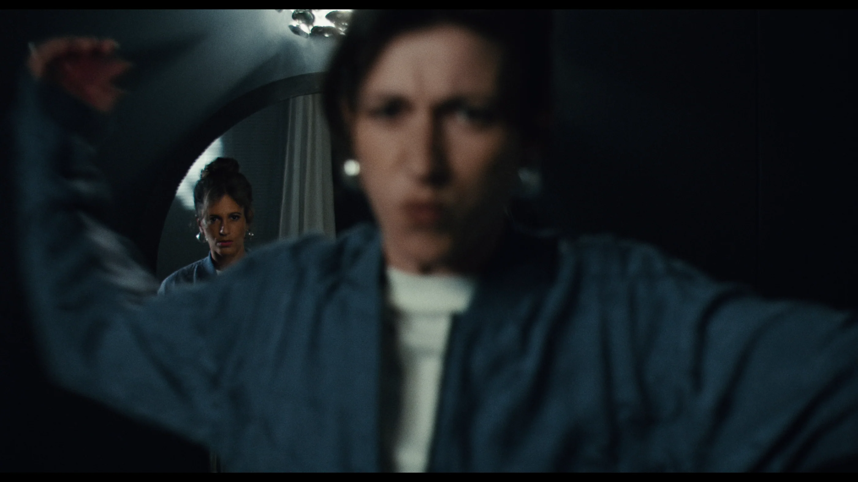 Lies — still 14, color grading by Janik Schoebel