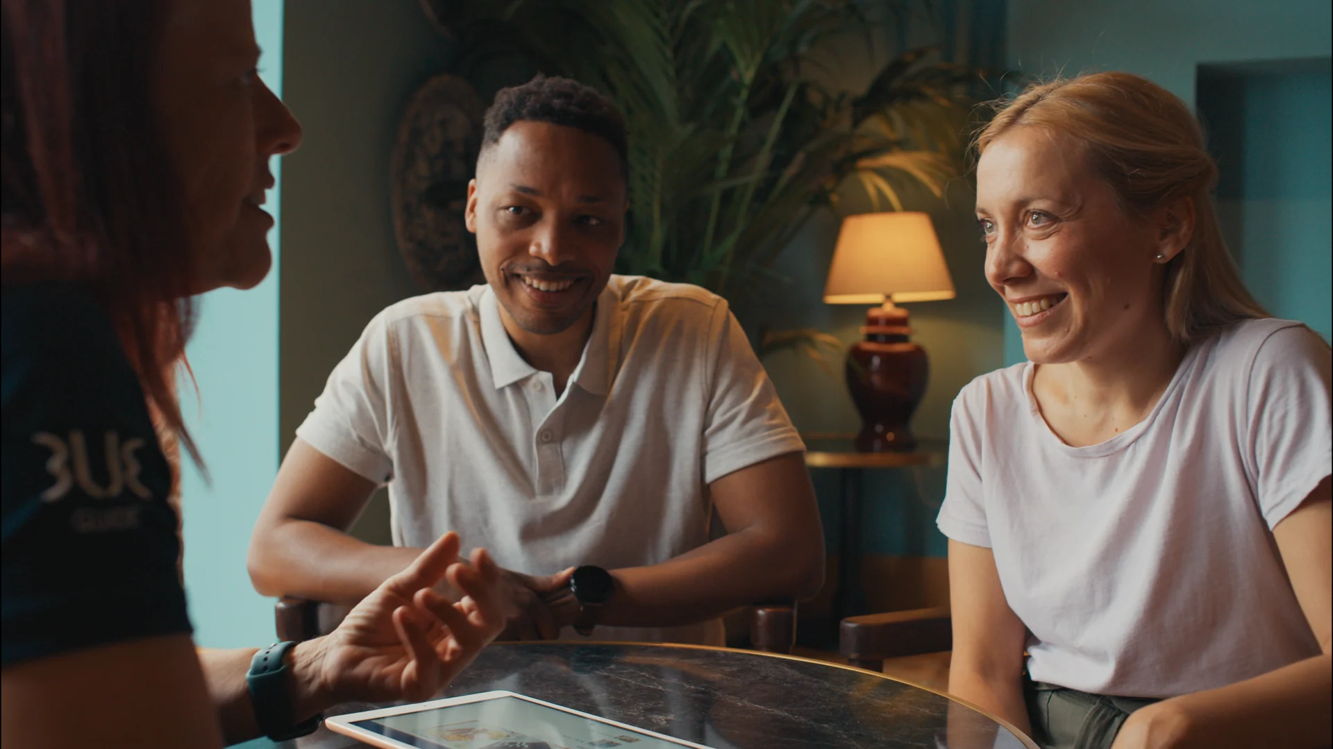 TUI BLUE — still 5, color grading by Janik Schoebel