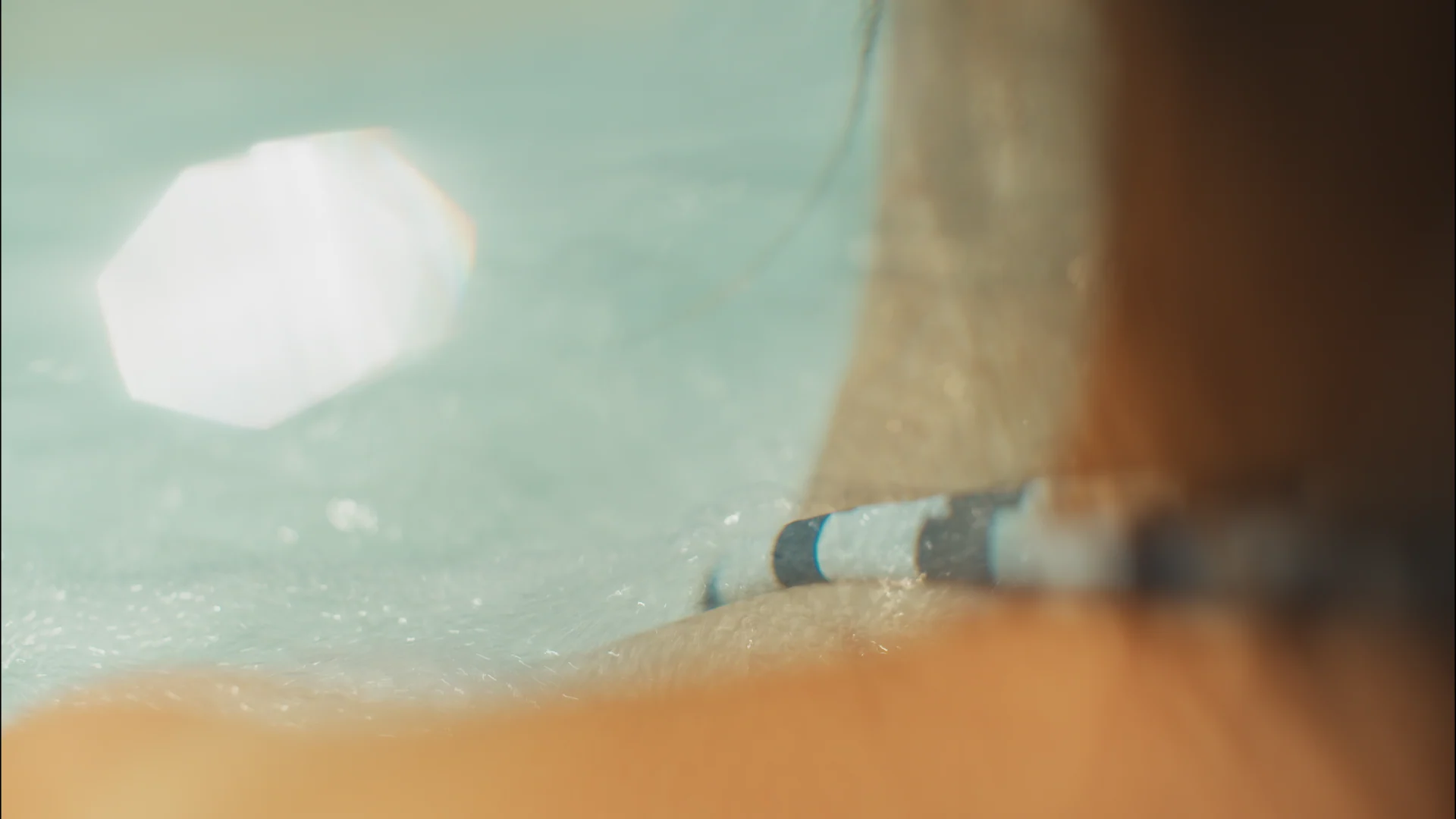 TUI BLUE — still 12, color grading by Janik Schoebel